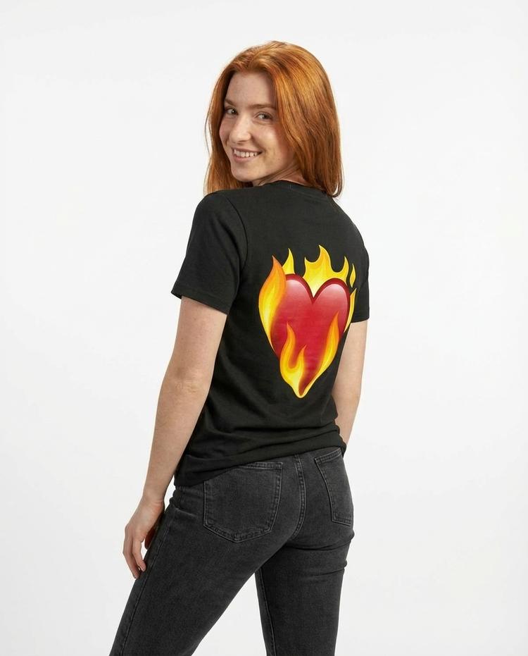 Heart on Fire Camiseta Negra, foto 5
